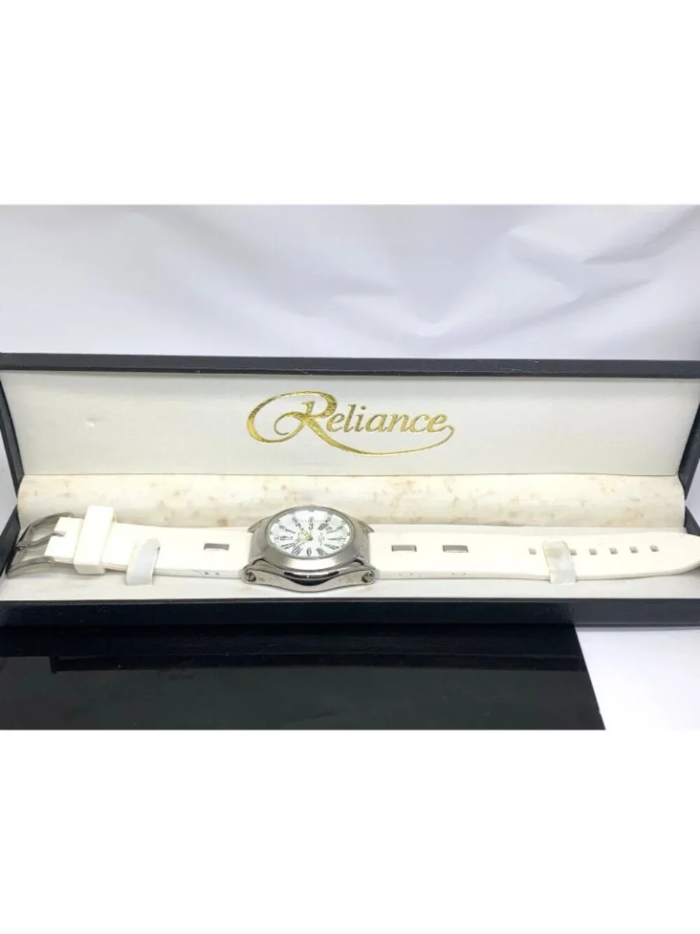 Reliance By Croton Men's Watch RE306051 Quartz White Dial Rubber Strap 42mm